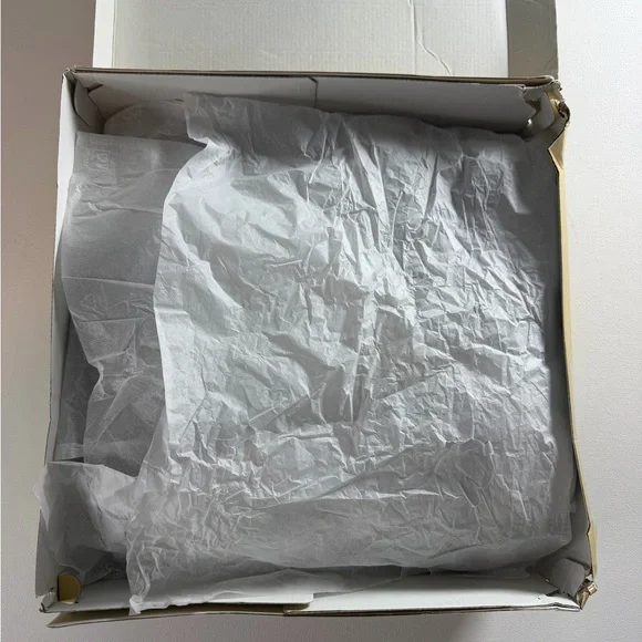 MICHAEL KORS Culver Logo Print Nylon and Nubuck Boot Retail $225 Sold Out - Picture 8 of 8